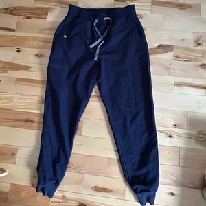 Figs Women’s Zamora Petite High Waisted Scrub Jogger Pants